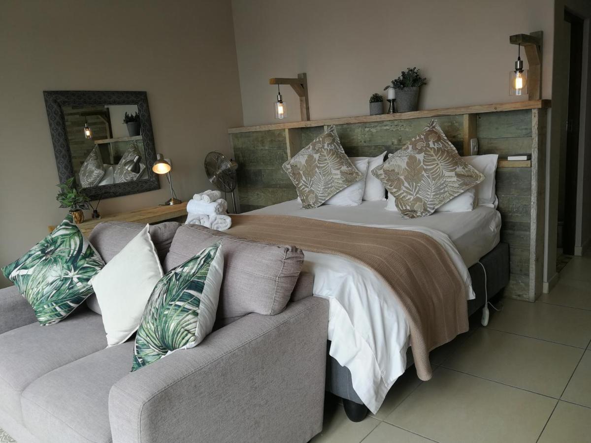 Lavandula Manor Self-Catering 모젤베이 외부 사진