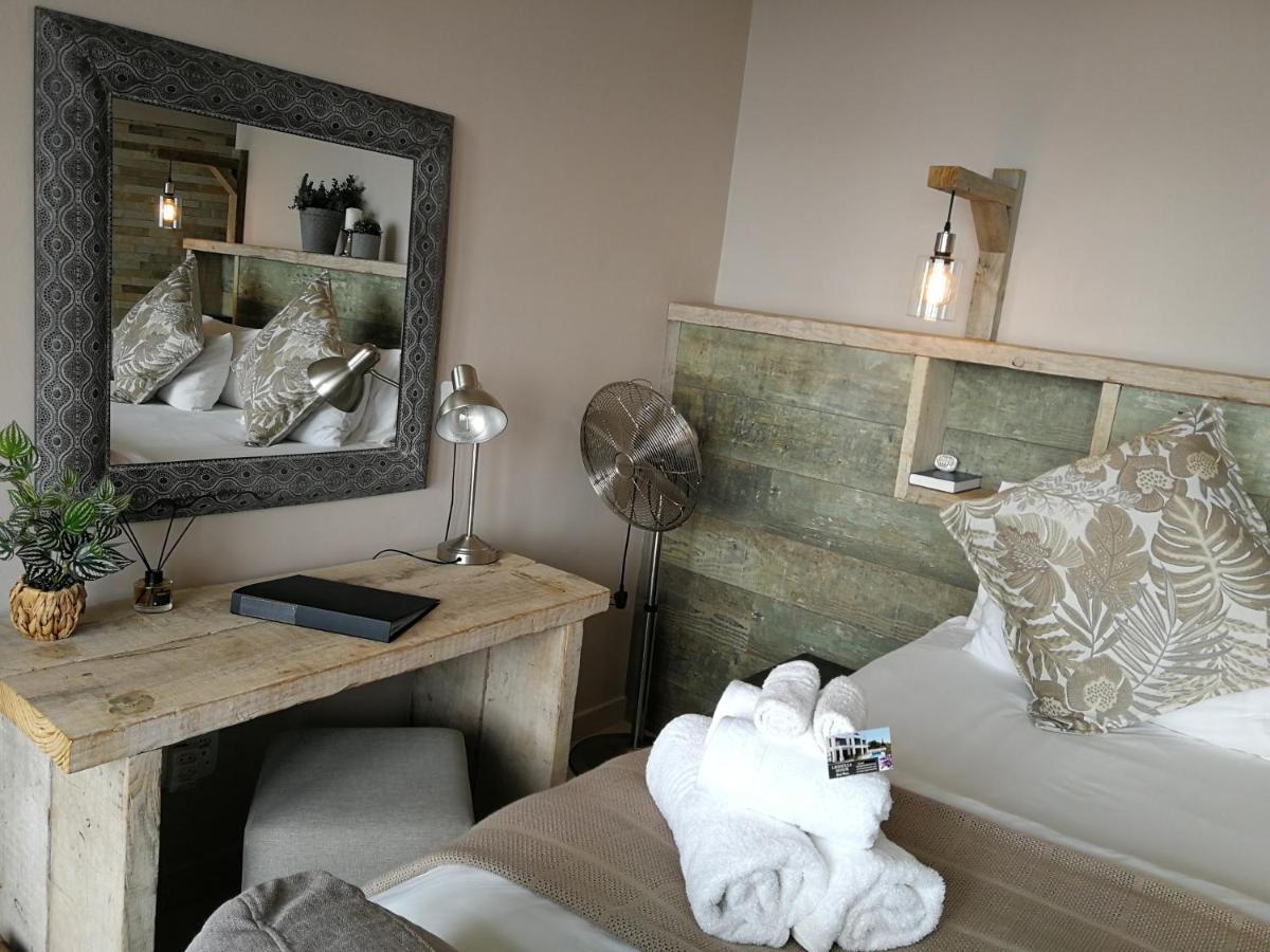 Lavandula Manor Self-Catering 모젤베이 외부 사진